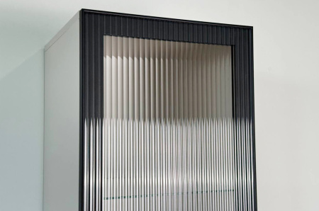 Шкаф однодверный со стеклом Рич кашемир/фрапучино матовый/черный Шкаф однодверный со стеклом Рич кашемир/фрапучино матовый/черный