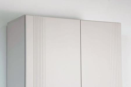 Шкаф двухдверный Рич кашемир/фрапучино матовый/черный Шкаф двухдверный Рич кашемир/фрапучино матовый/черный