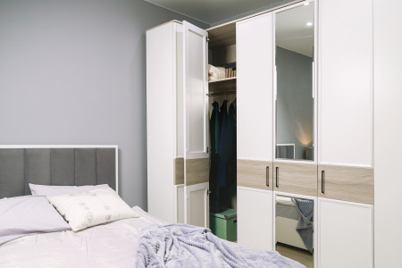 AURELIO 444 Шкаф для одежды и белья Белый/Блеквуд Сатиновый AURELIO 444 Шкаф для одежды и белья Белый/Блеквуд Сатиновый