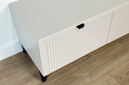 Тумба Рич кашемир/фрапучино матовый/черный Тумба Рич кашемир/фрапучино матовый/черный